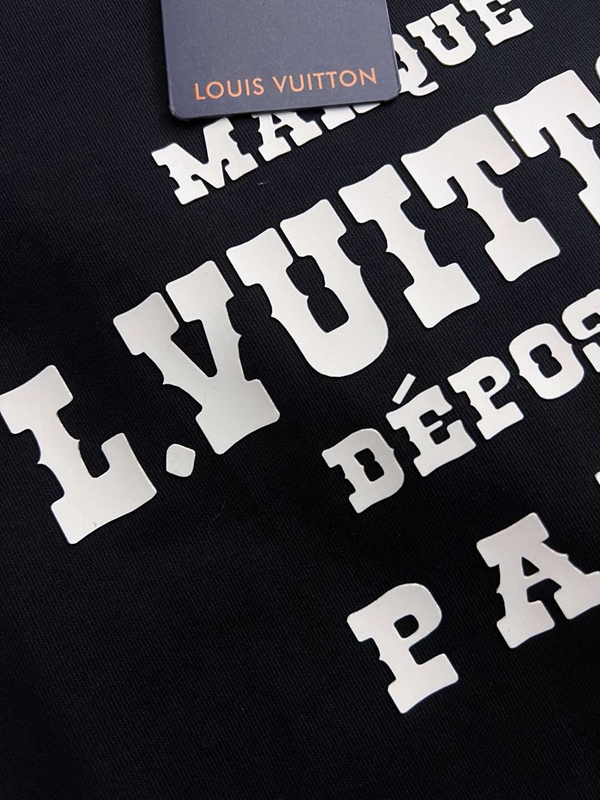 ブランドTシャツ角部分ディテール